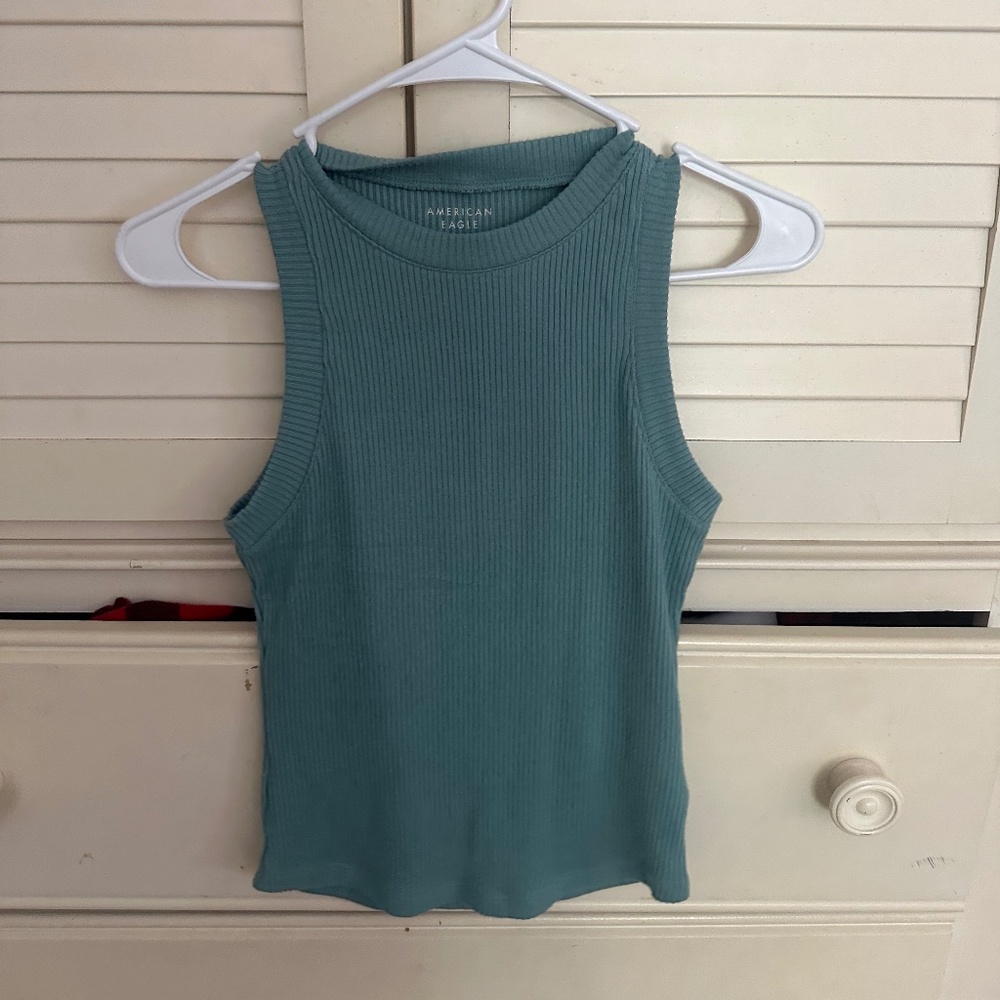 American eagle tank size small